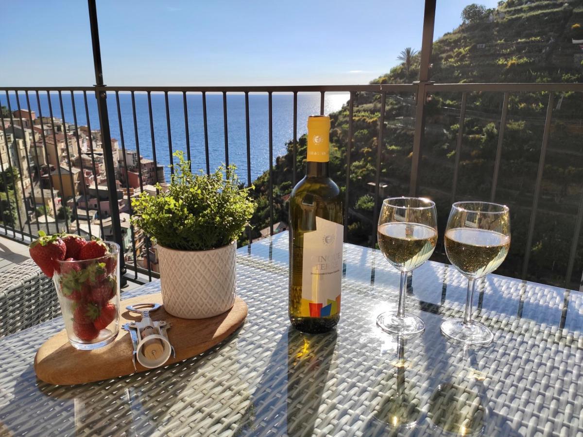 L' Attico Giallo Oro Di Giulia Manarola Buitenkant foto